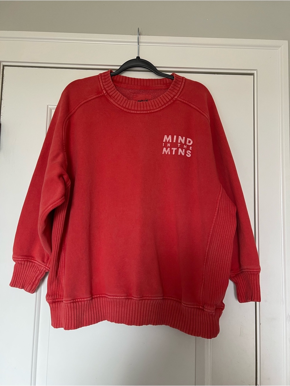 aerie Red Crewneck Sweatshirt with 'Mind the Mtns' Chest Graphic